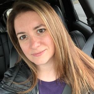 Meet your Posher, Regina